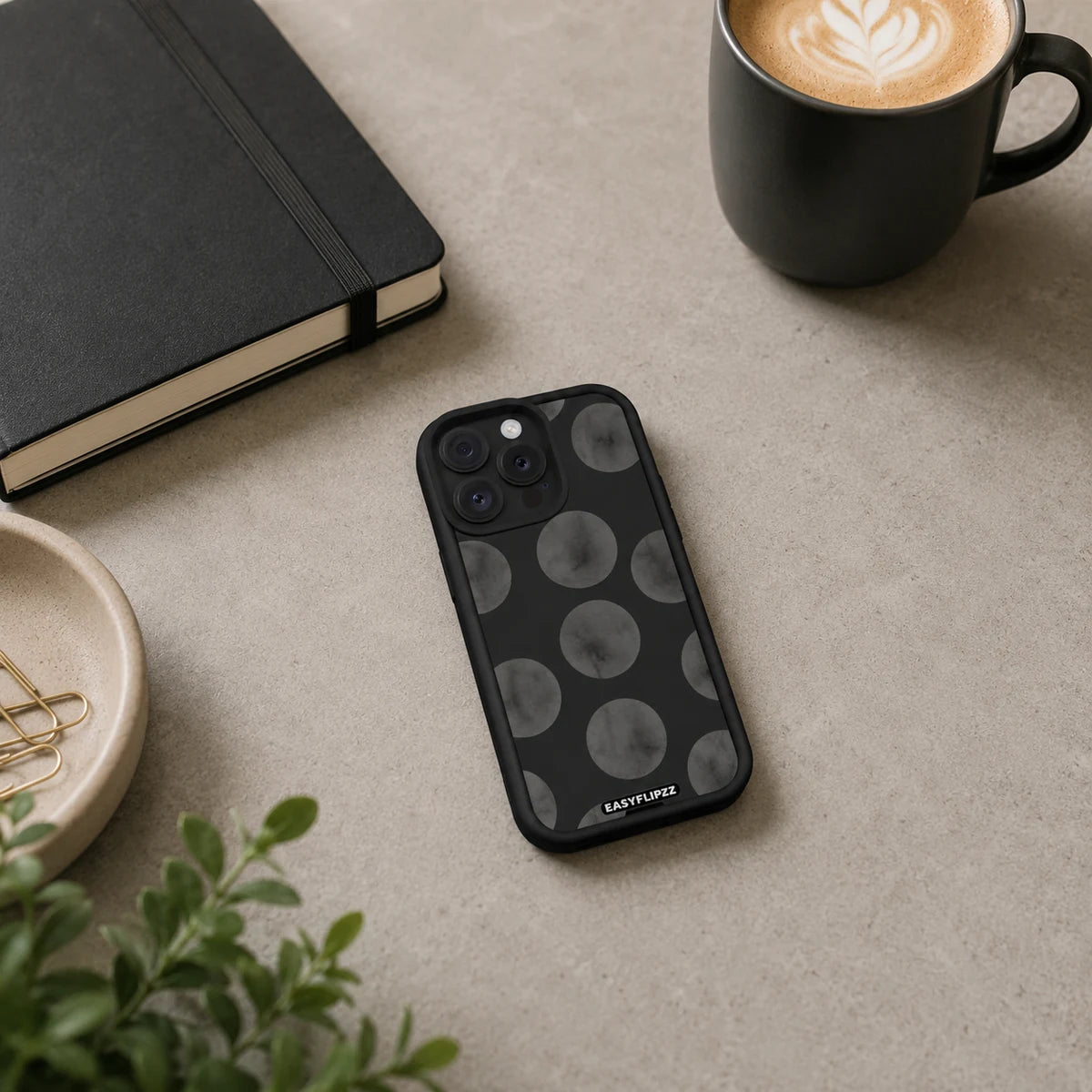 EasyFlipzz gallery lifestyle Polkadot Couture Noir Black Base Set