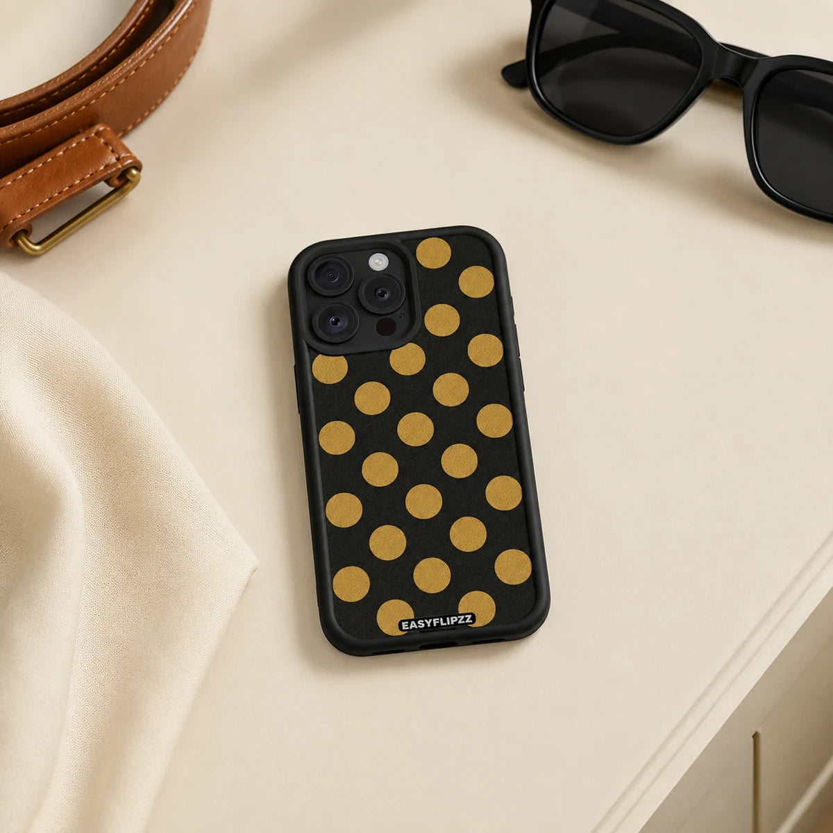 EasyFlipzz gallery lifestyle Onyx Black Base Set