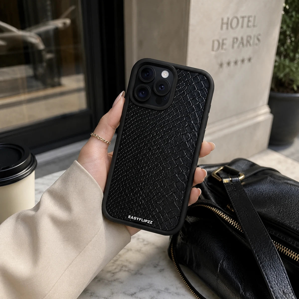 EasyFlipzz gallery lifestyle Noir Python Black Base Set