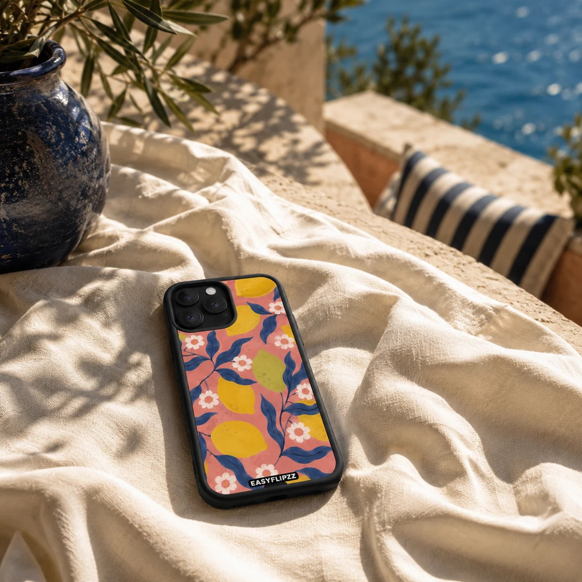 EasyFlipzz gallery lifestyle Pink Riviera Black Base Set